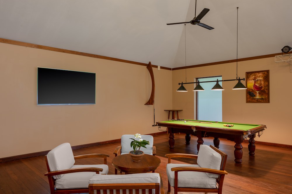 Sunset Bar at Adaaran Select Meedhupparu with 24Hr Premium All-Inclusive thumbnail 2